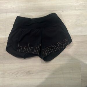 Lululemon speed up mid rise lined short 4inch *graphic